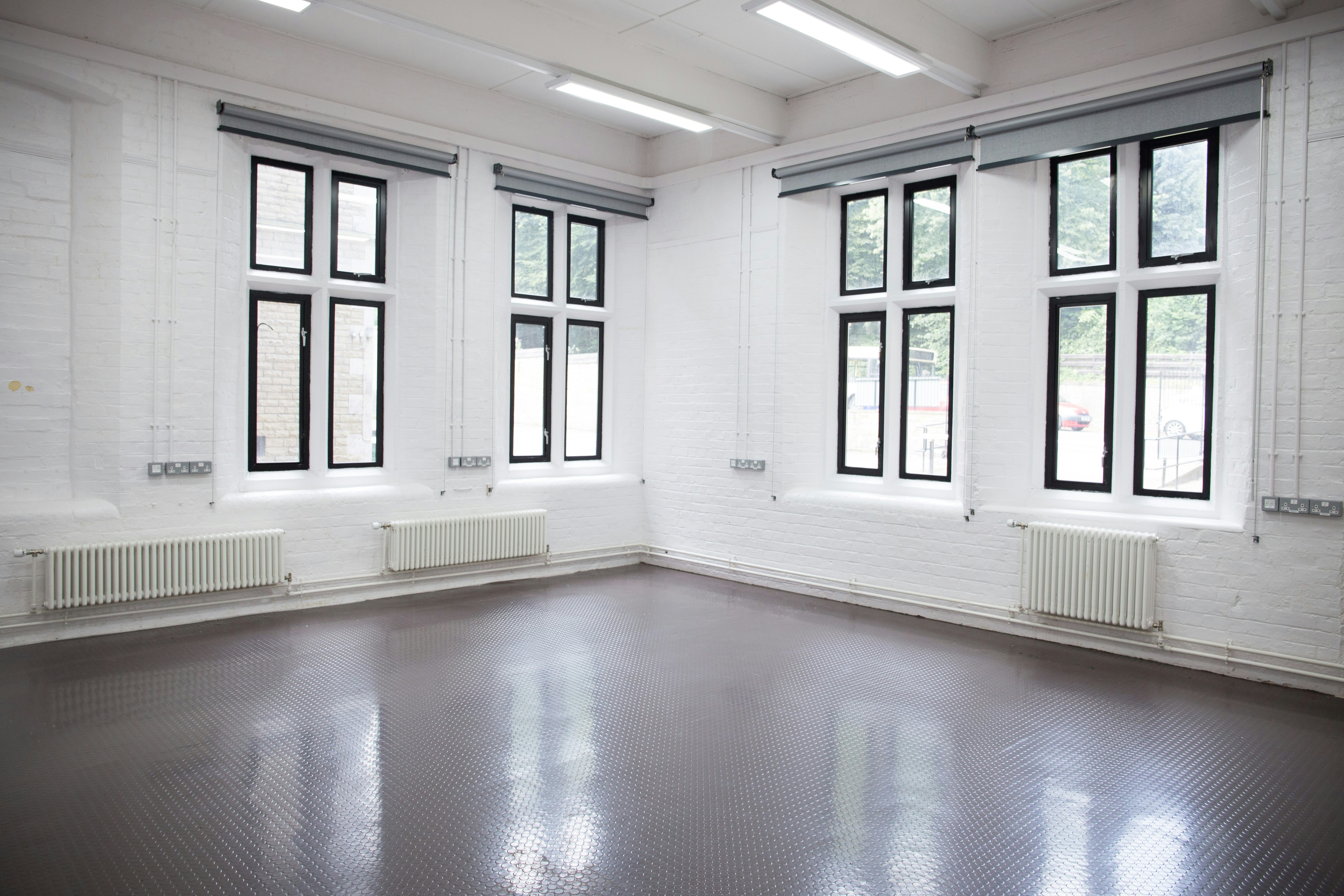 Chesterfield College - West Studios image 1