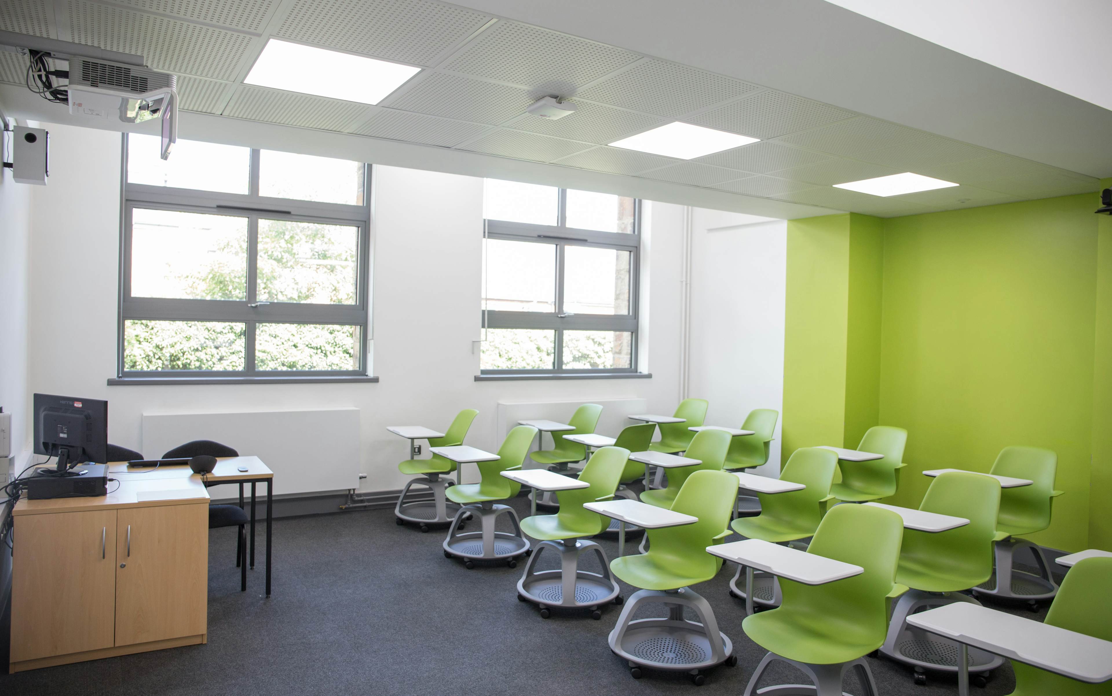 Chesterfield College - Classrooms image 1