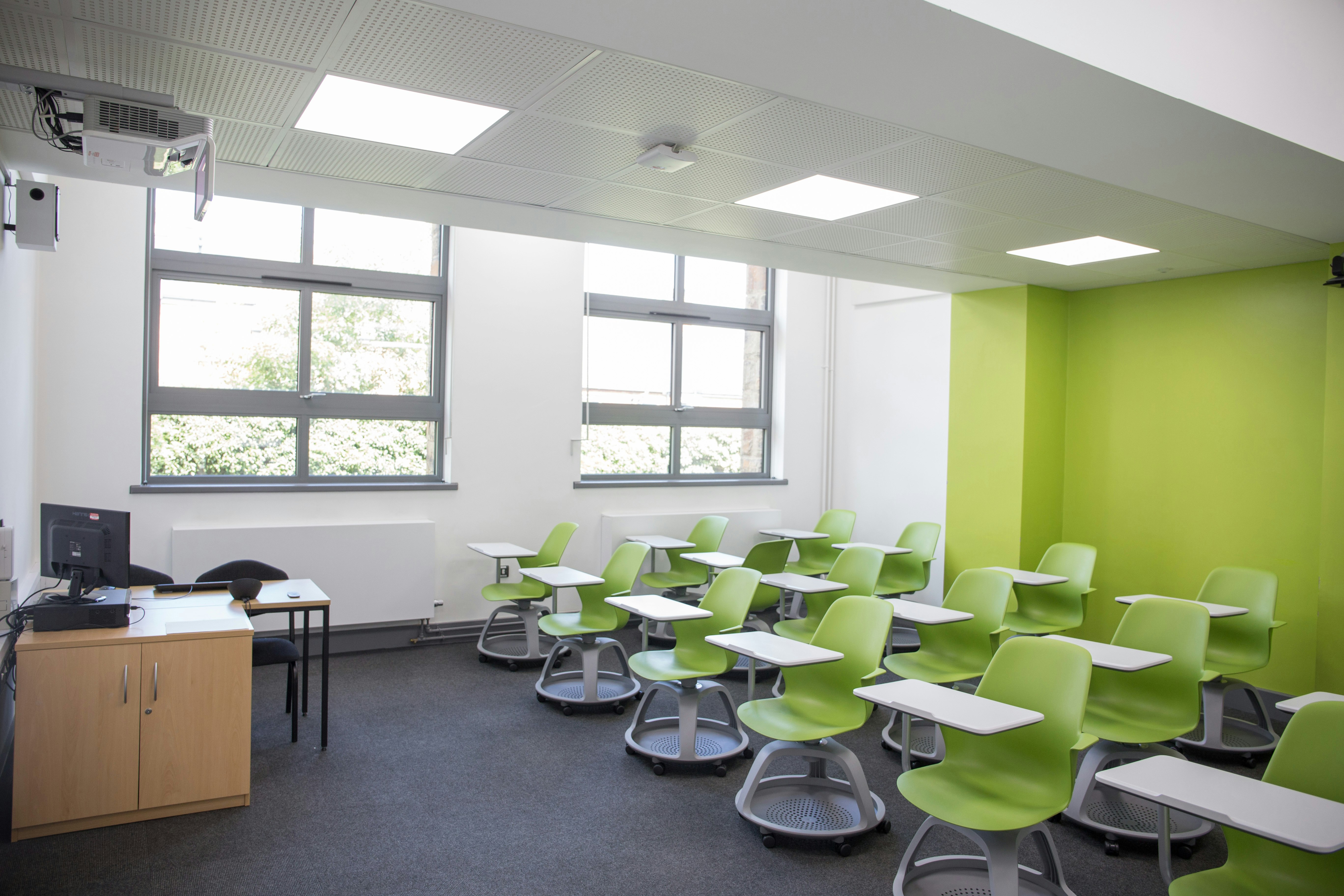 Chesterfield College - Classrooms image 1