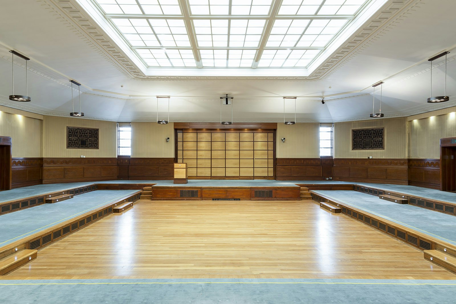 University of London Venues - The Beveridge Hall - Senate House image 9