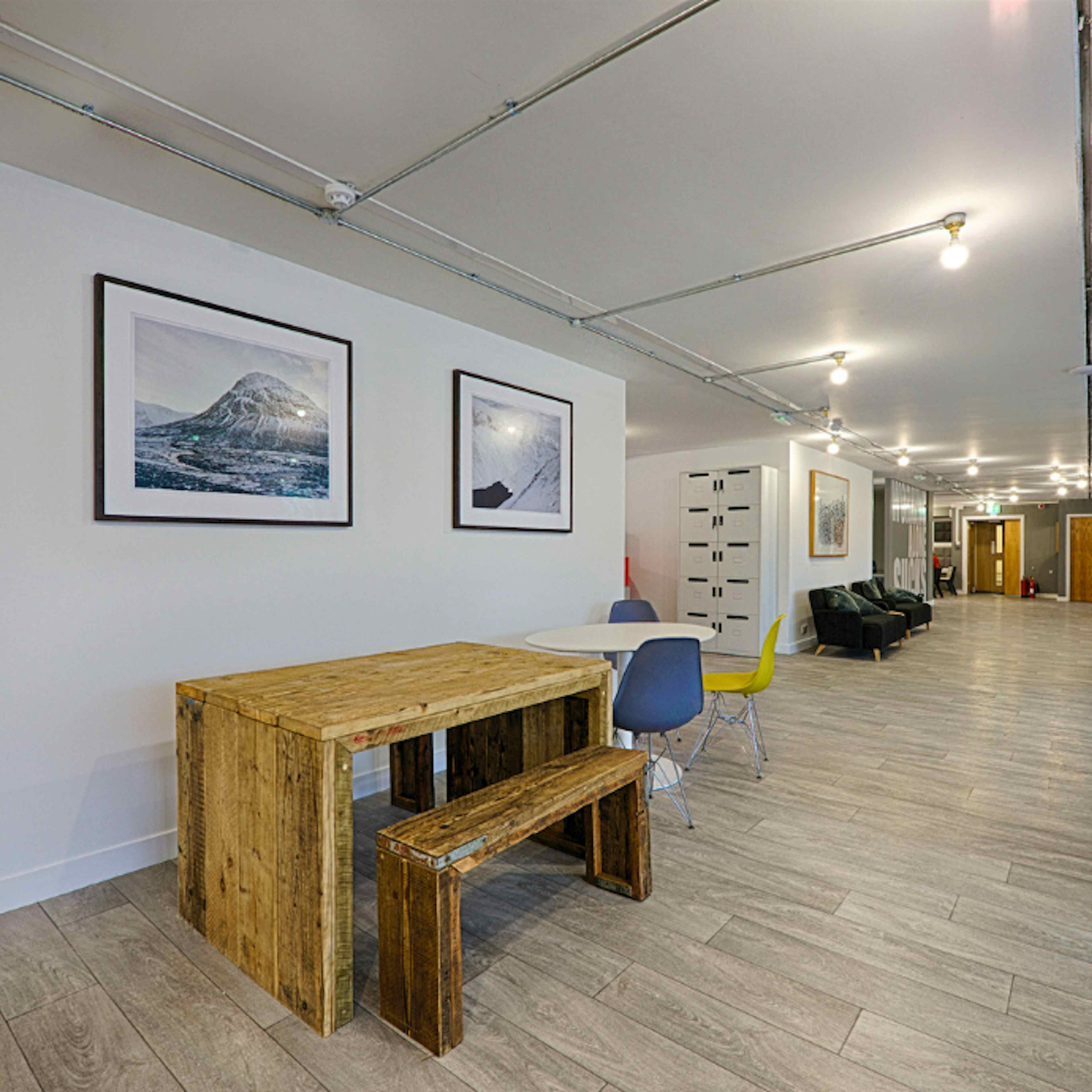 Freedom Works - Chichester  - Meeting Room  image 3