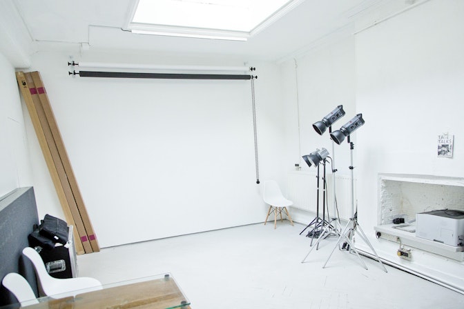 Butler in The Peanut Factory - Photography studio/hire image 2