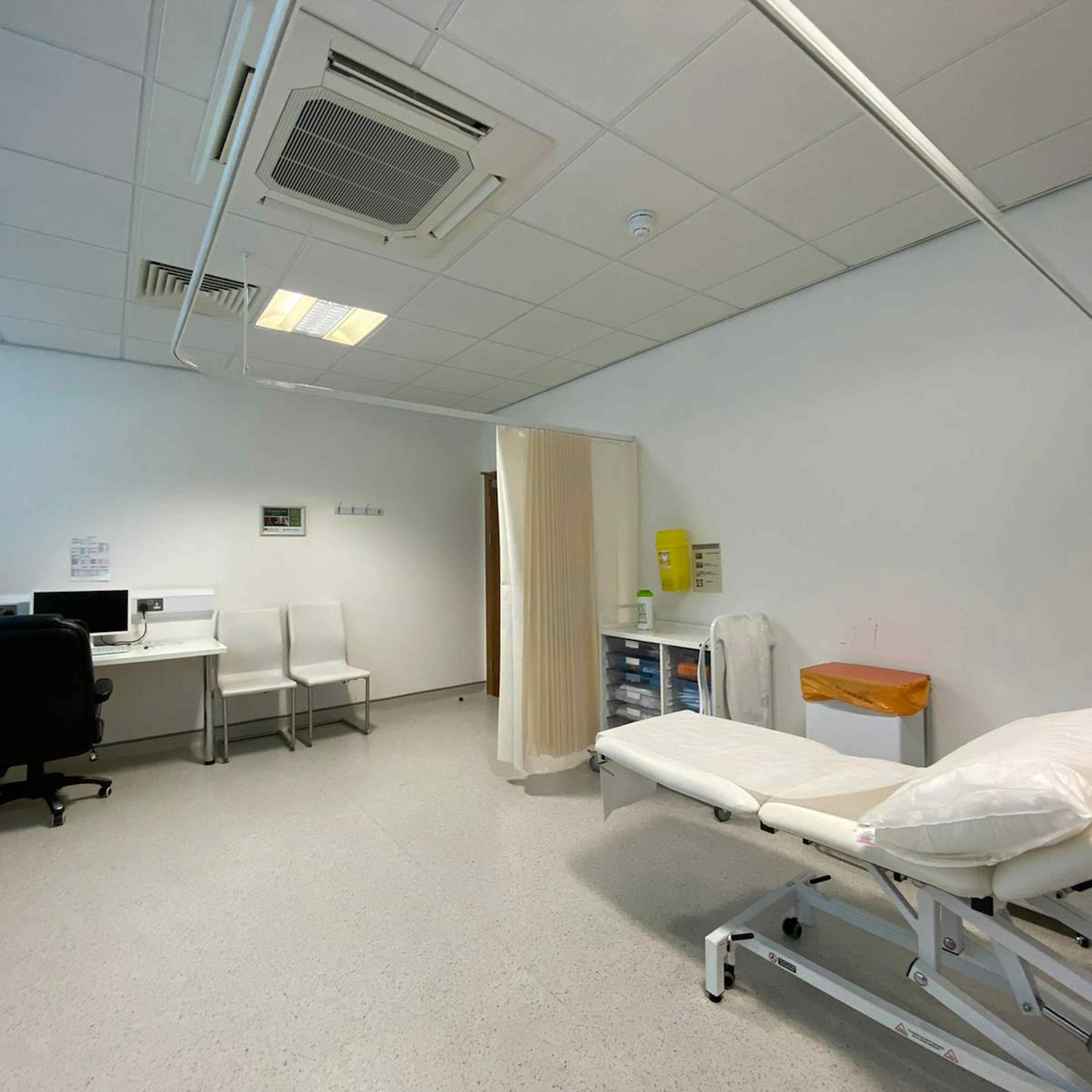 Pall Mall Medical & Cosmetic - Rooms for Hire  image 3