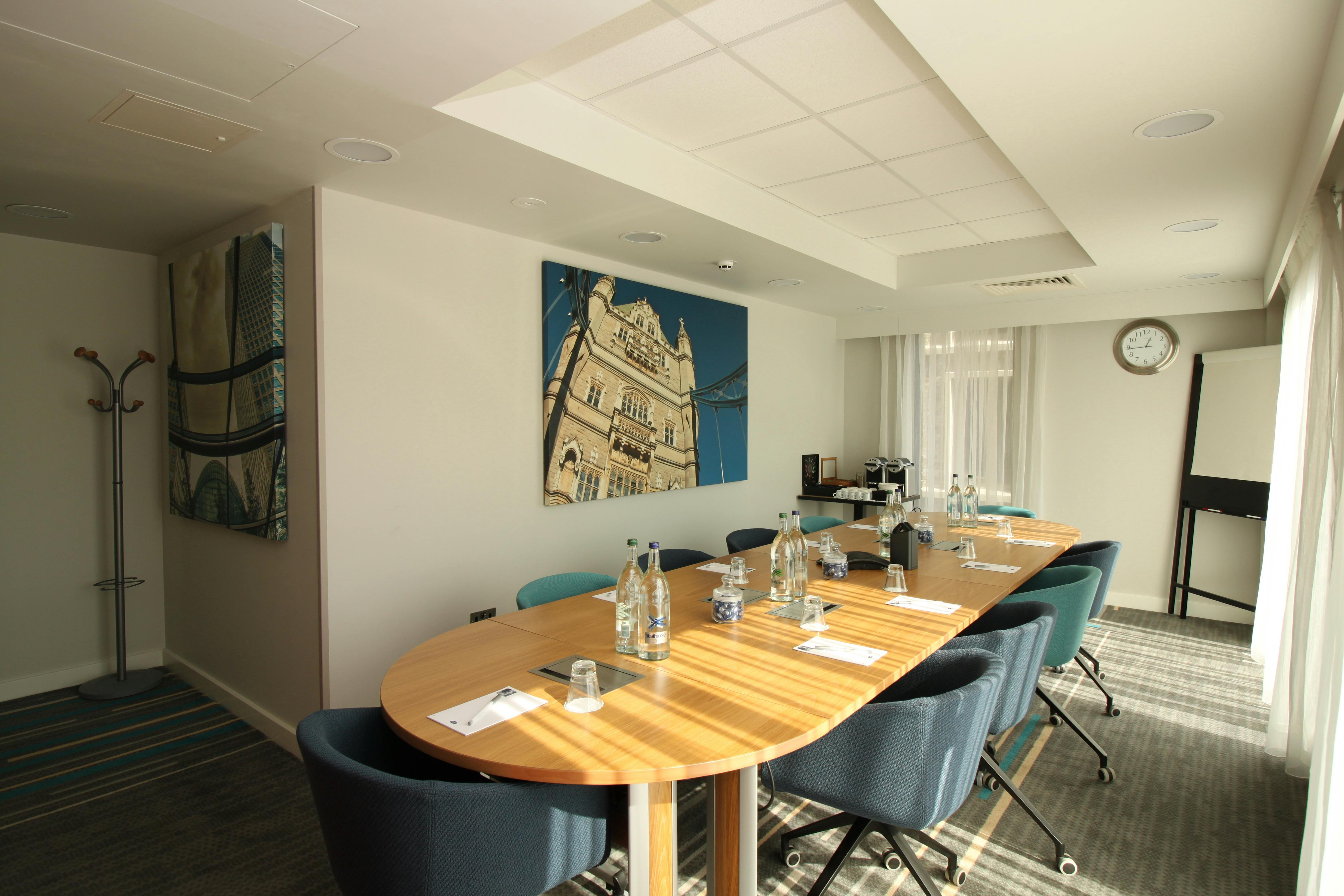 Hampton by Hilton London Docklands - image 1
