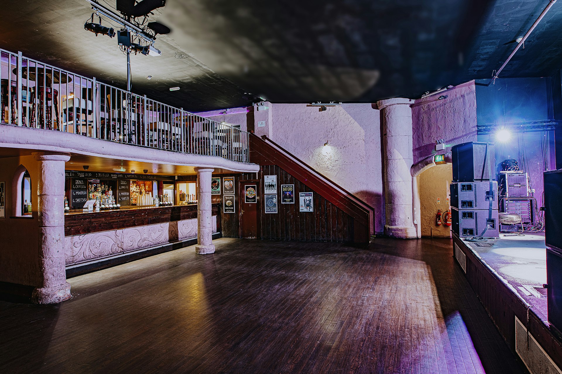 The Globe Cardiff - Main room  image 2