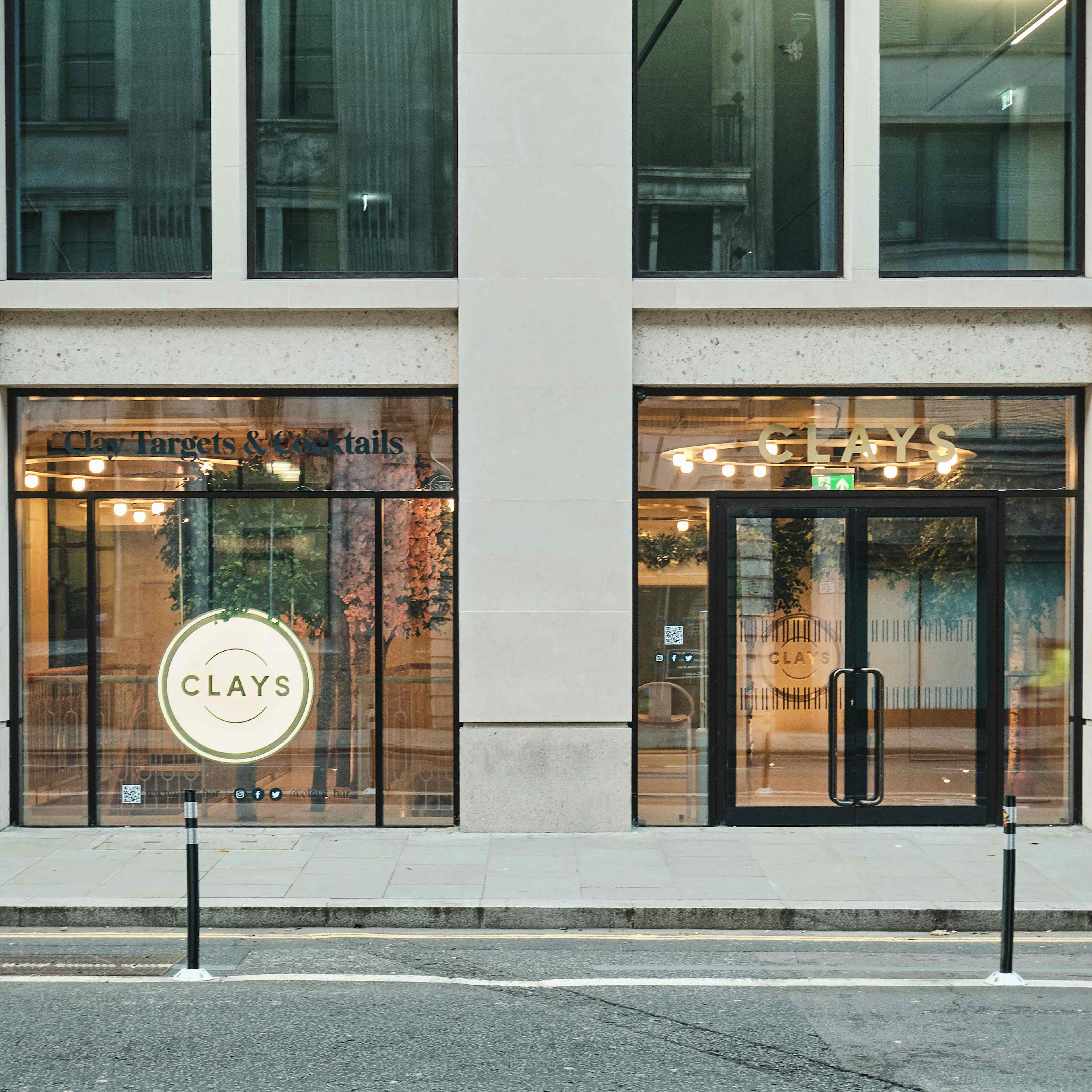 Clays - Moorgate  - Booth for 20 image 3