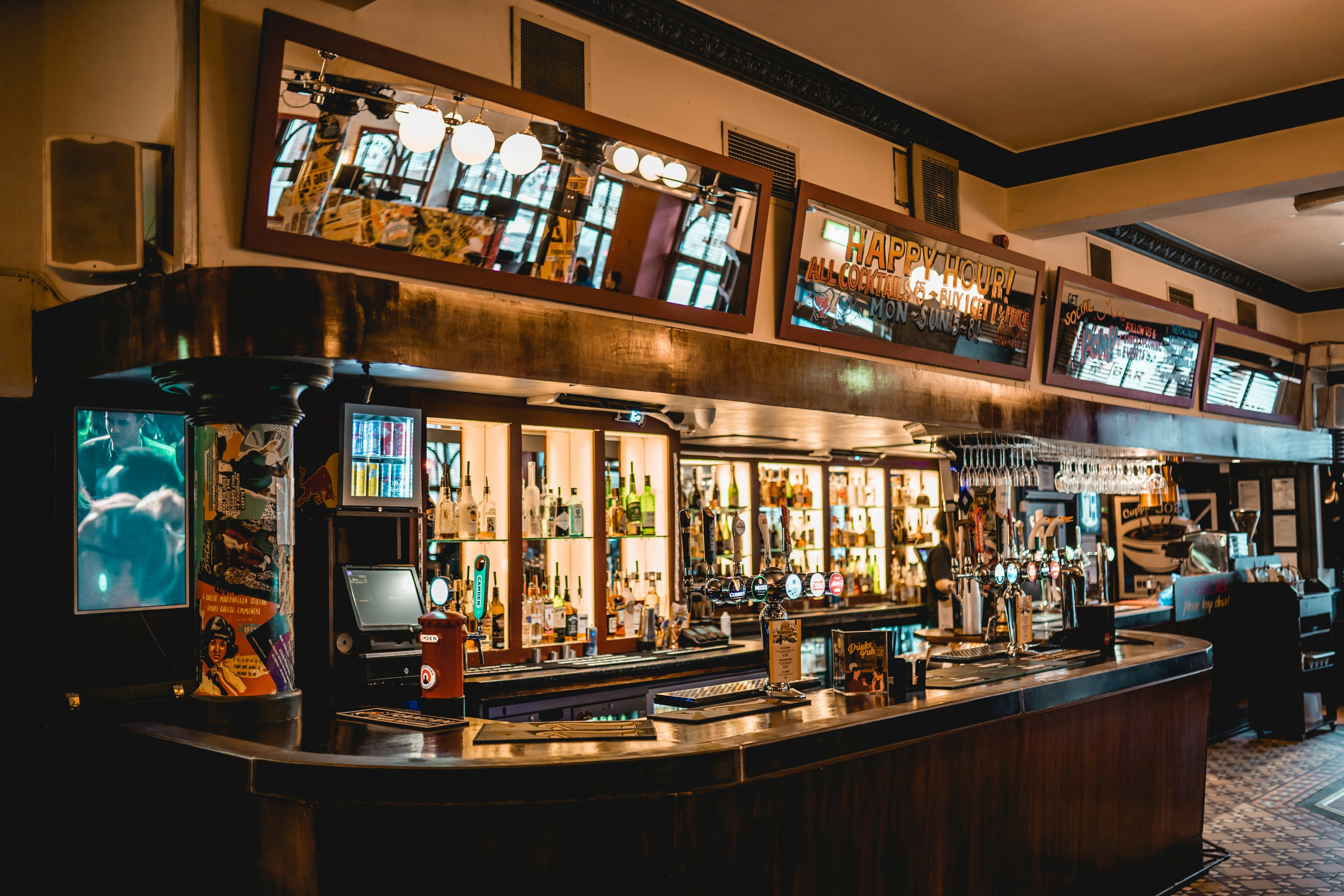 The Prince Of Wales Brixton - Pub image 5