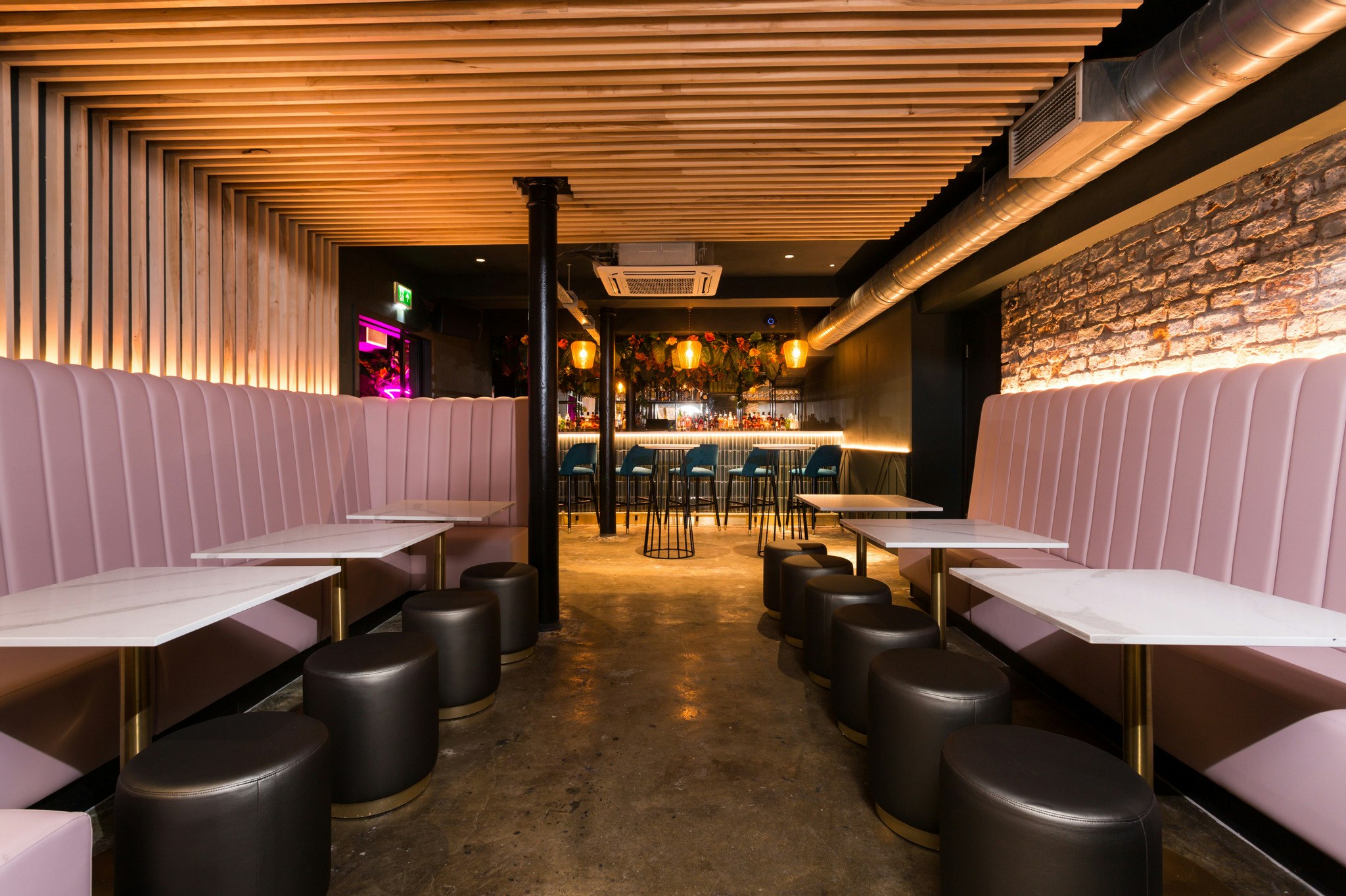 Bars Venues in Manchester - Lono Cove