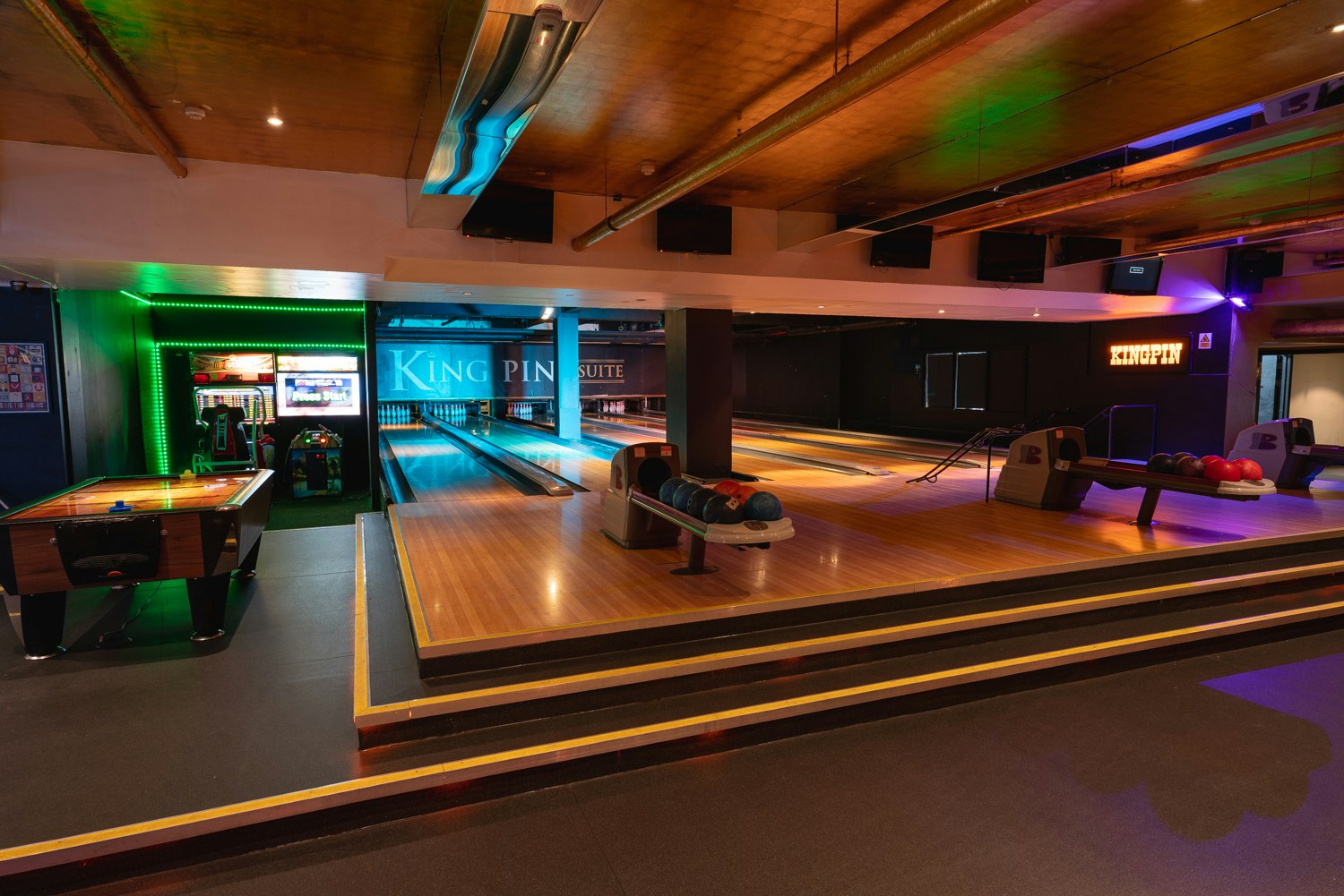 Bloomsbury Bowling Lanes & The Kingpin Suite - The KingPin Suite image 9