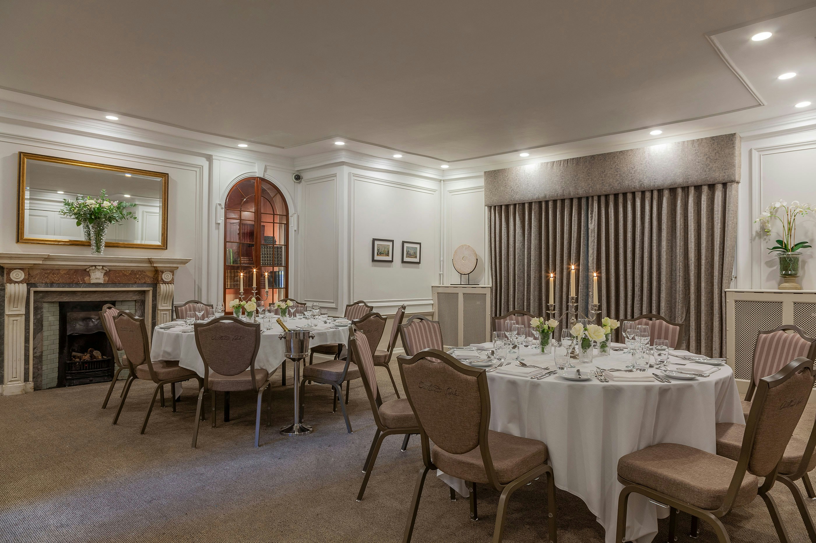 Oatlands Park Hotel - Garden Room image 2