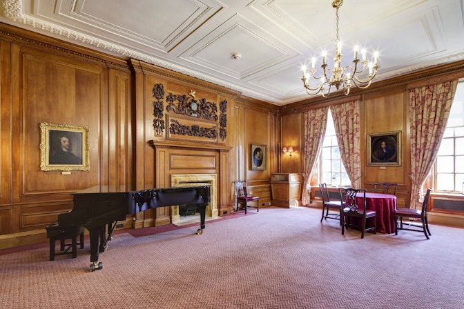 The Inner Temple - Parliament Chamber image 2