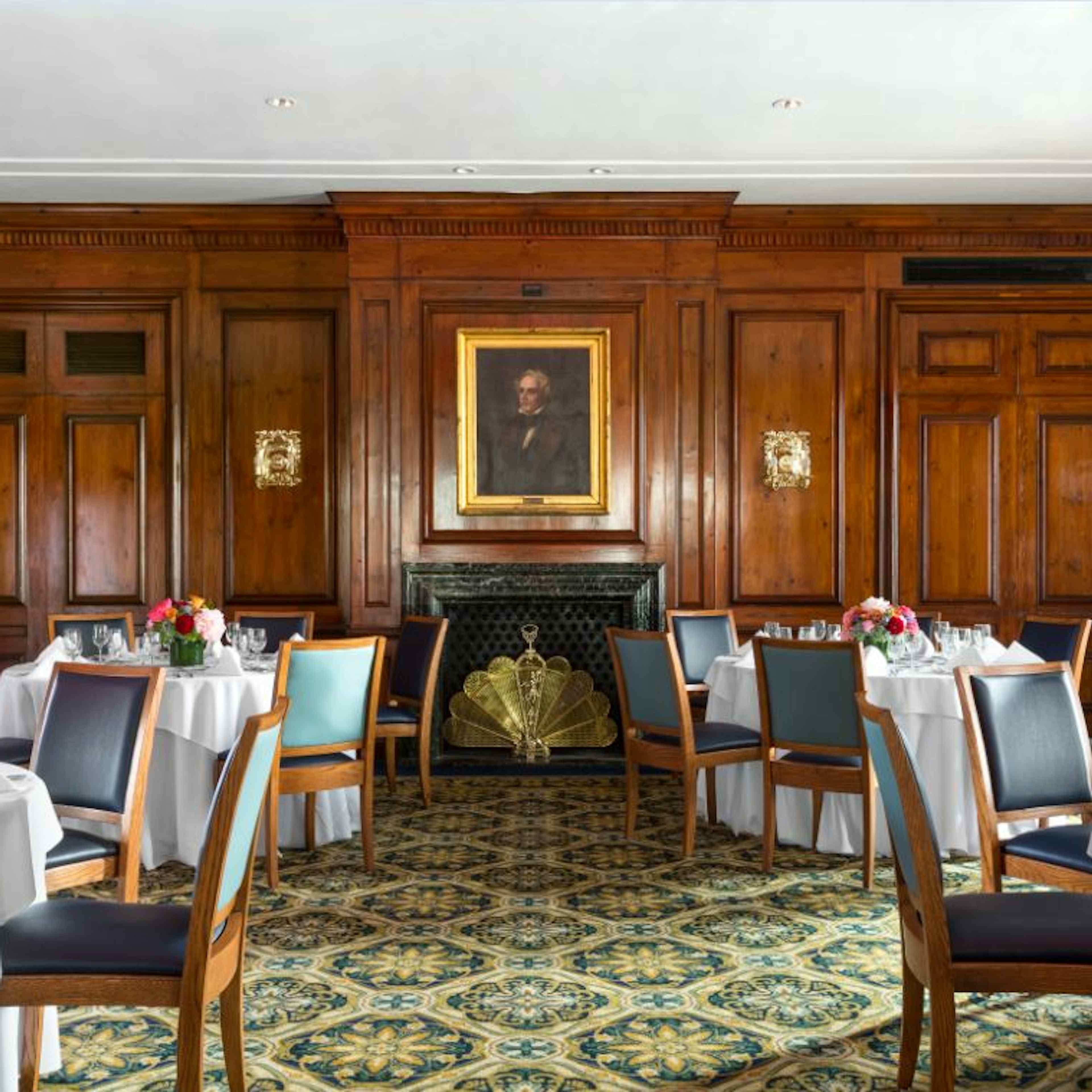 Yale Club - Saybrook room image 1