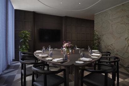 Newton - Private Dining Room