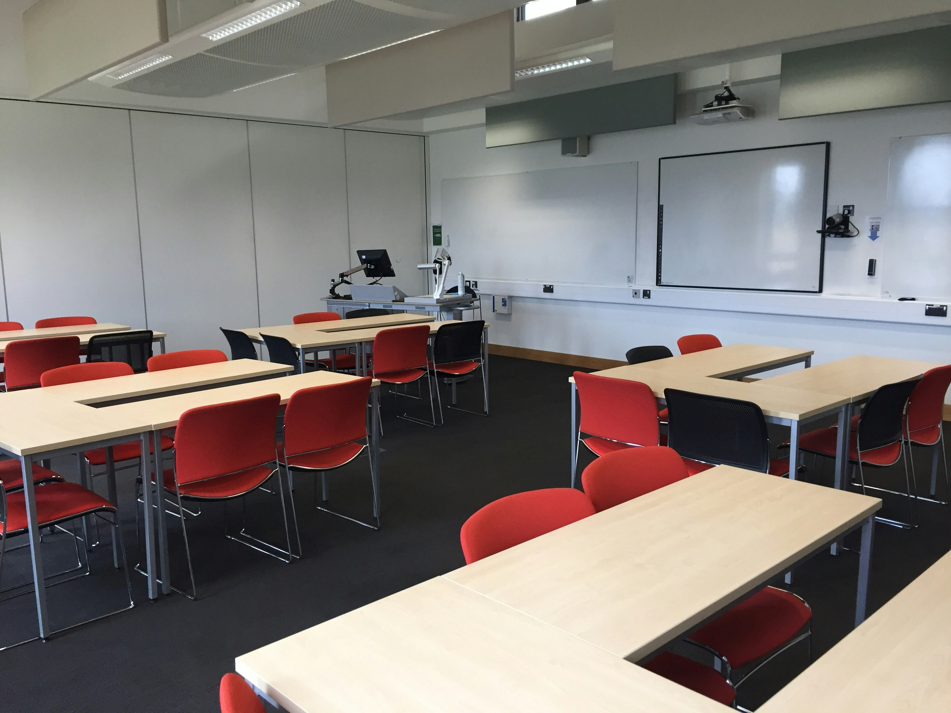 ARU Venue Hire - Cambridge - Medium Classroom image 2