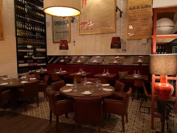Ibérica Canary Wharf - Vinoteca image 1