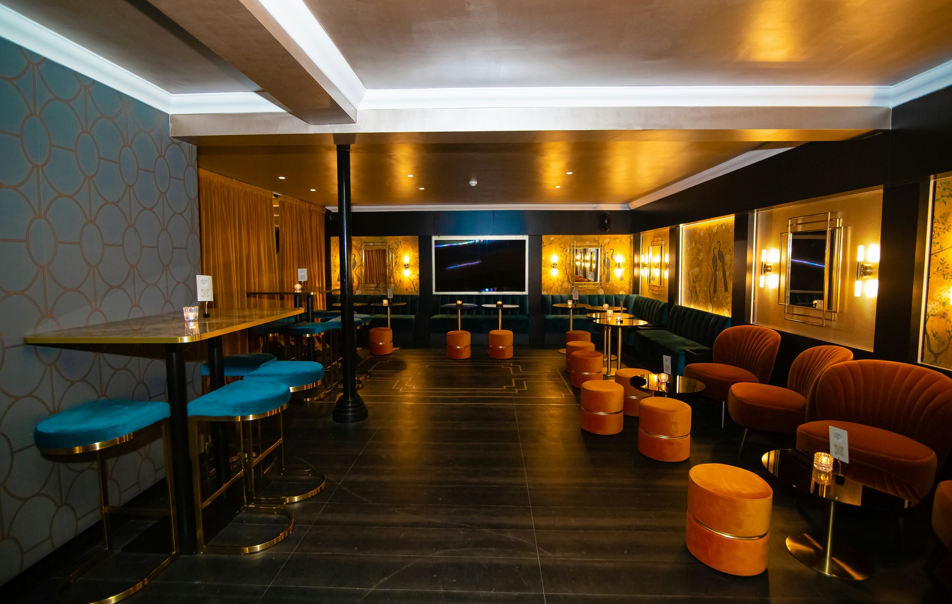 Christmas Party Venues in West London - Luna Gin Bar