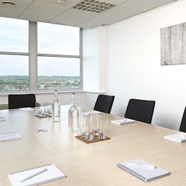 Reading Business Centre, Fountain House - Meeting Room 1 (West Side) image 3