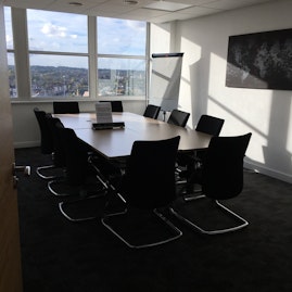 Reading Business Centre, Fountain House - Meeting Room 1 (West Side) image 4