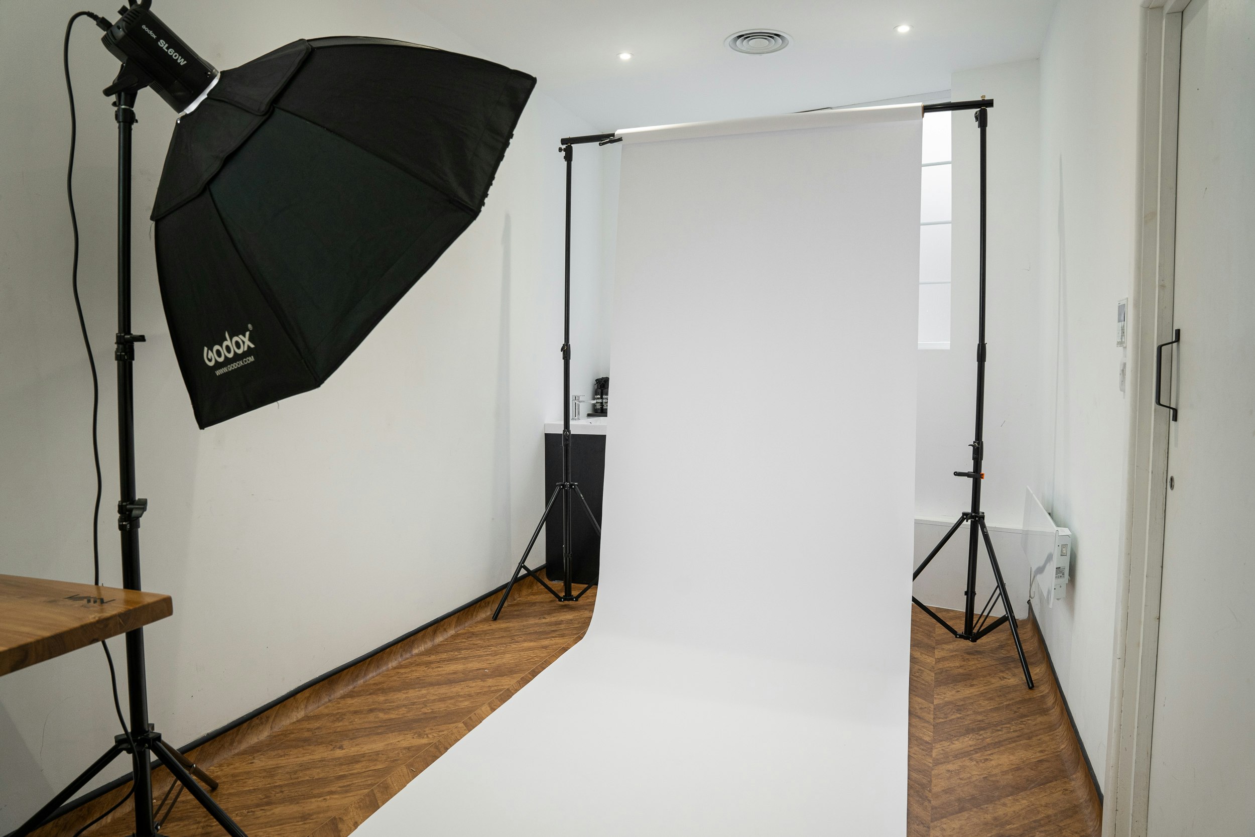 CrossFit Putney - Small Studio Space image 3