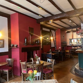 The Old Red Lion  - Red Room  image 2