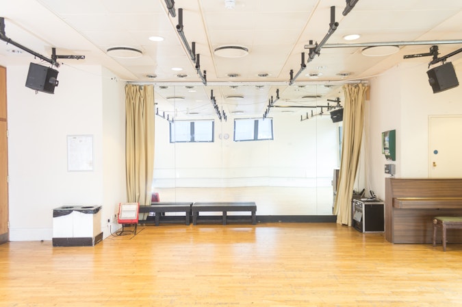 Theatre Royal Stratford East and Stratford Youth Zone - Hedley Rehearsal Room image 3