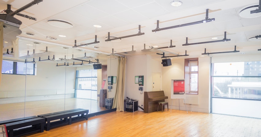Theatre Royal Stratford East and Stratford Youth Zone - Hedley Rehearsal Room image 2