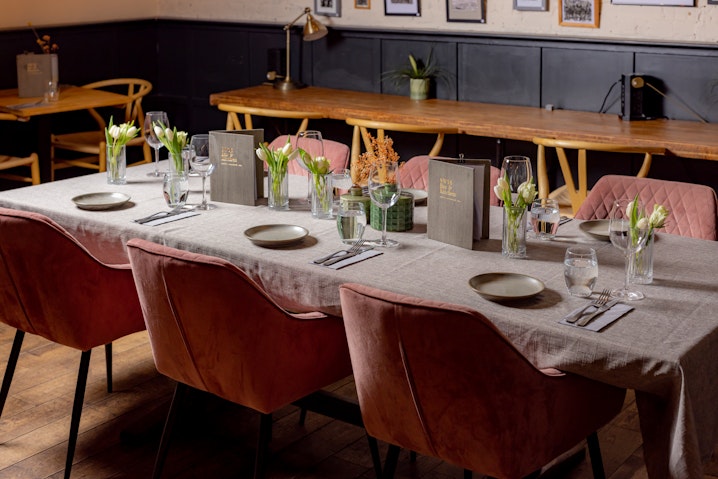 SW16 Bar and Kitchen  - Snug  image 1