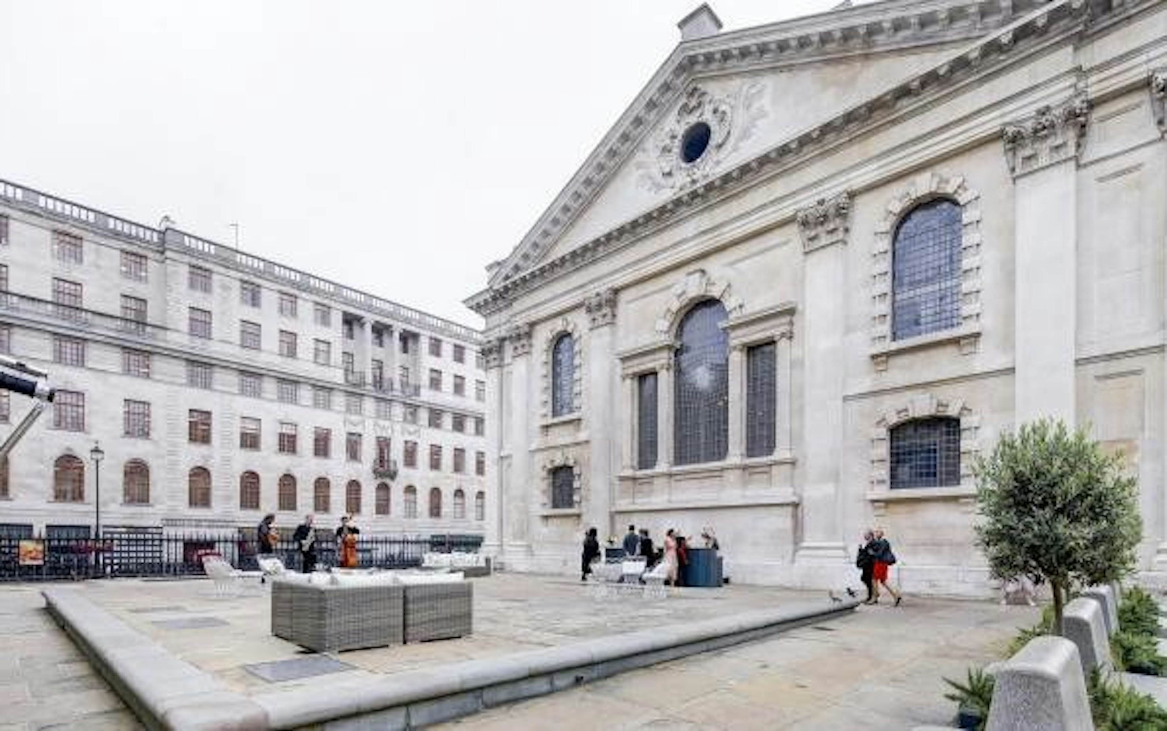 St Martin-in-the-Fields - The Courtyard image 1