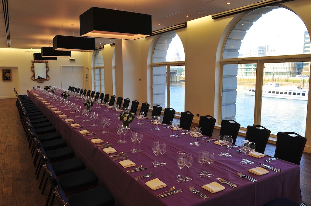 Glaziers Hall - The River Room image 2