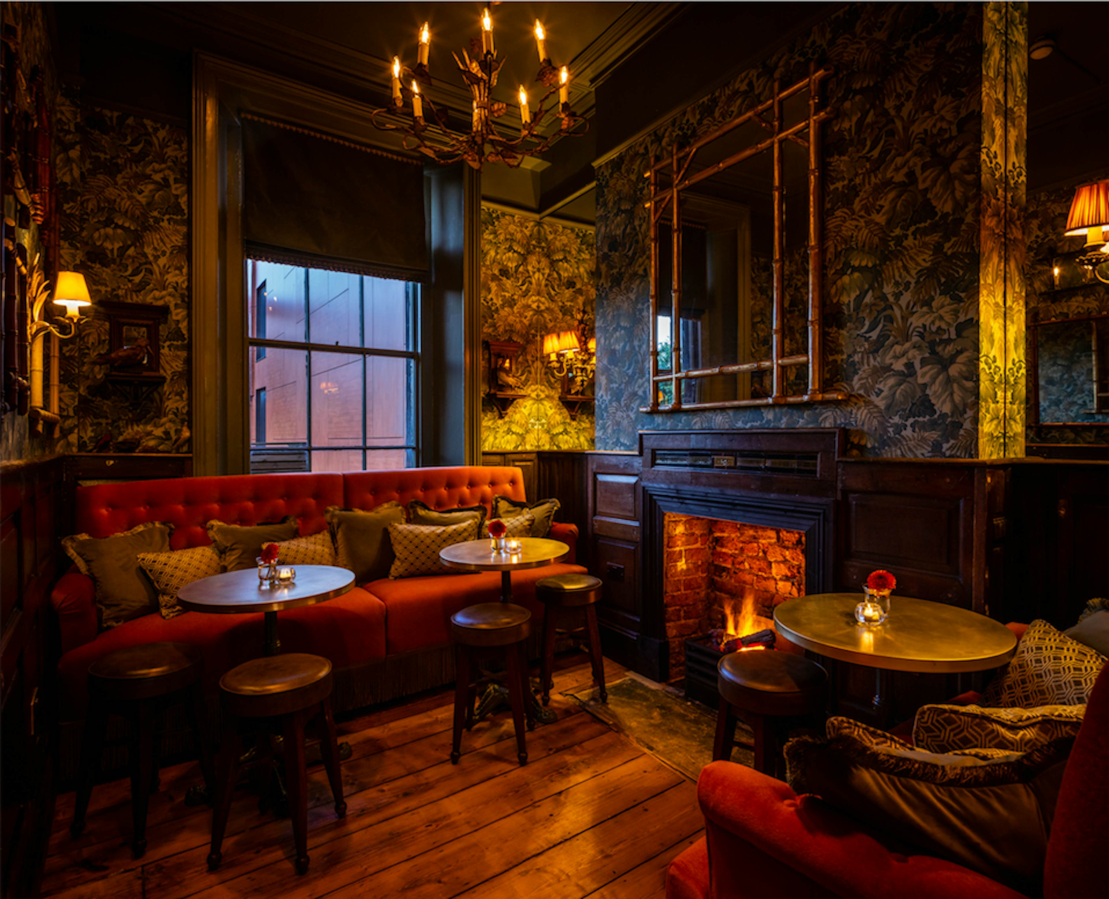 The Lock Tavern - The Cocktail Lounge image 2