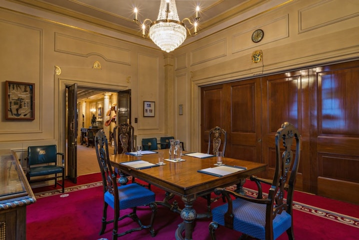 Saddlers’ Hall - The Warden's Room image 1