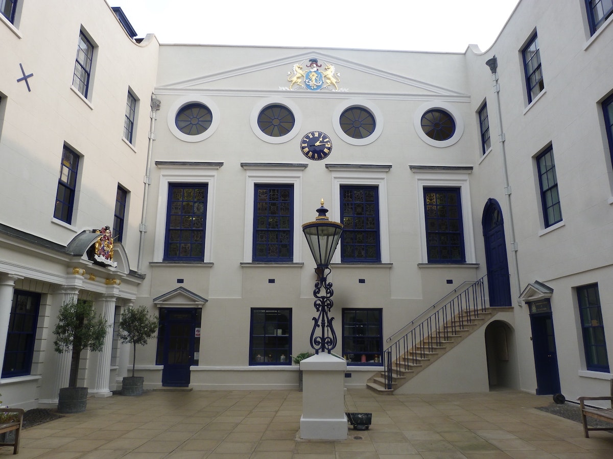 Apothecaries’ Hall  - Courtyard image 3