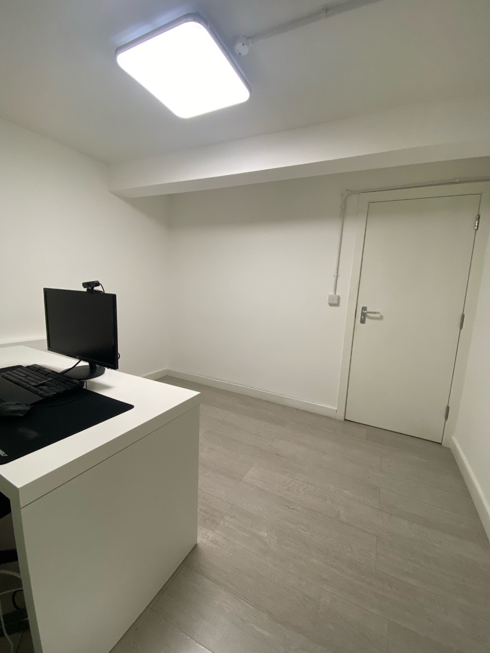 Other | AFFORDABLE, SPACIOUS PRIVATE THERAPY ROOM AVAILABLE TO RENT IN EAST LONDON FITNESS STUDIO