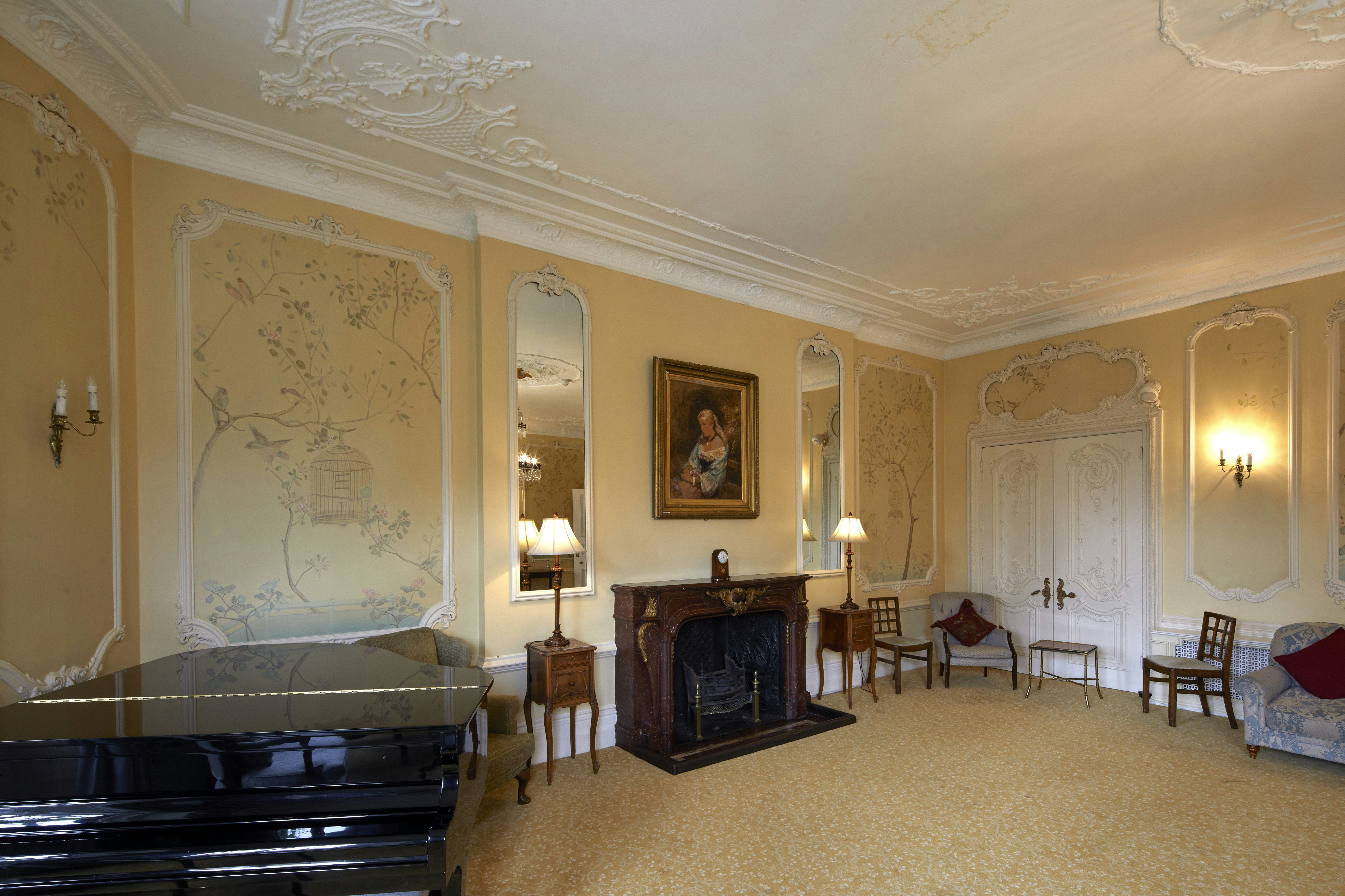 University Women's Club - The Drawing Room image 4