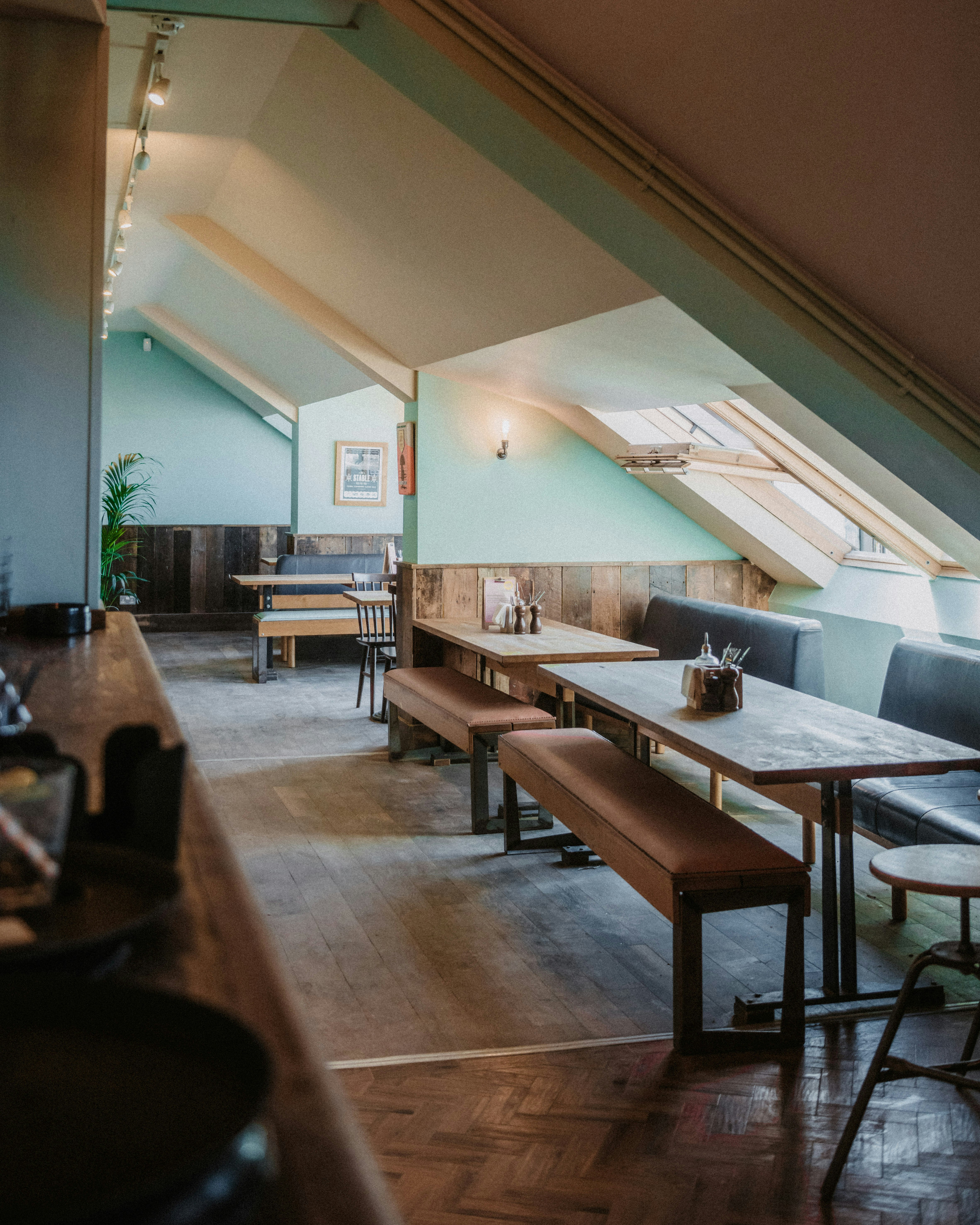 The Fistral Stable - Longboard Bar  image 7