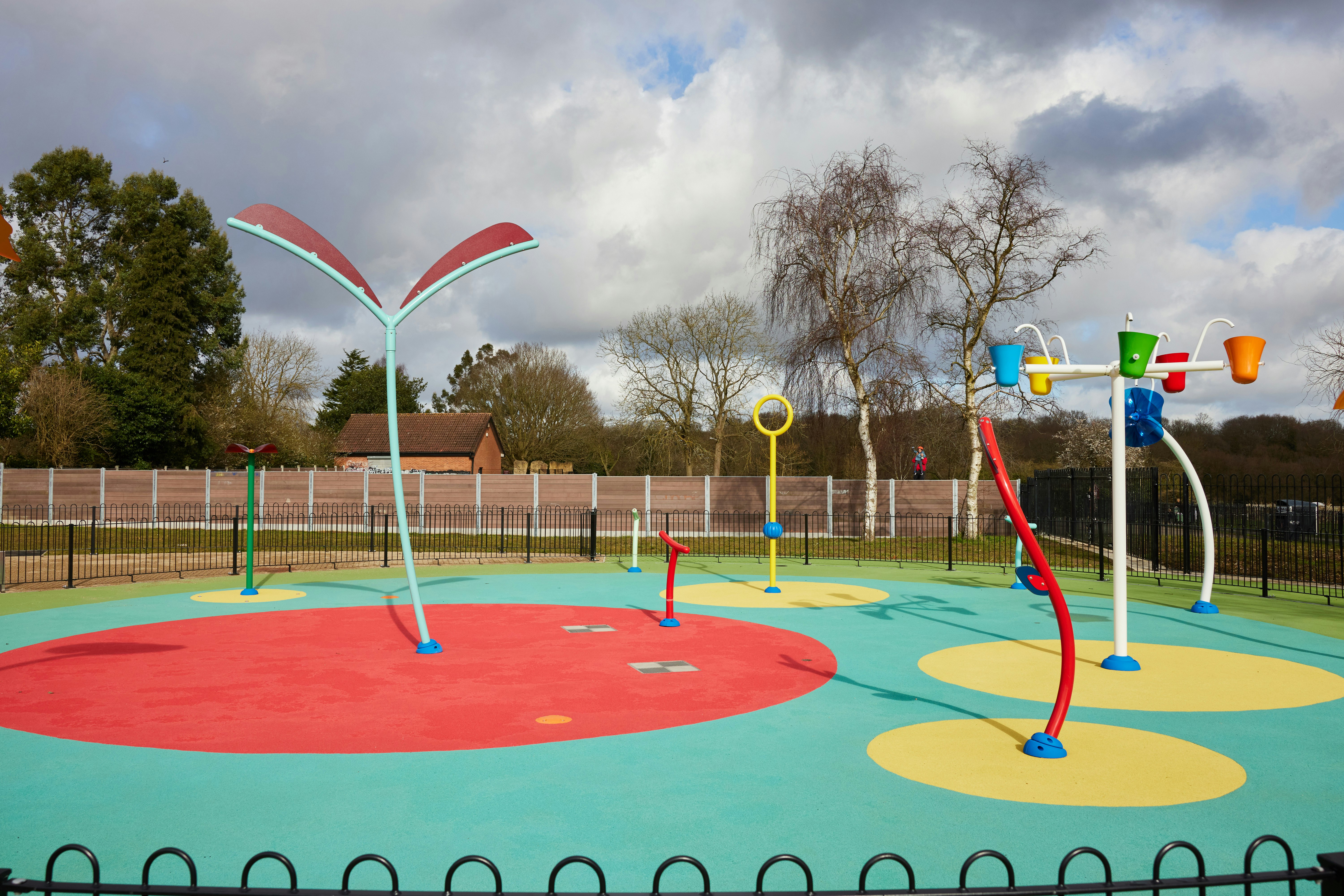 King George's Playing Field & Pavilion - Splash Pad image 5