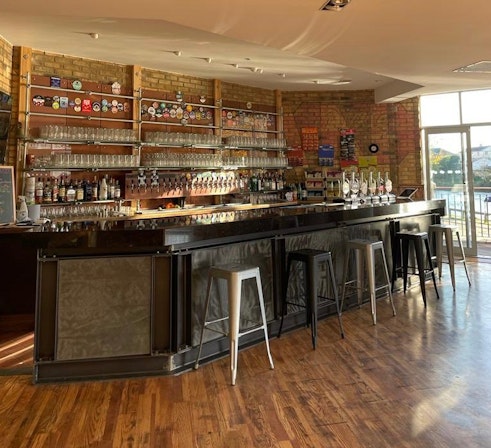 Last Hop - Main Bar image 2