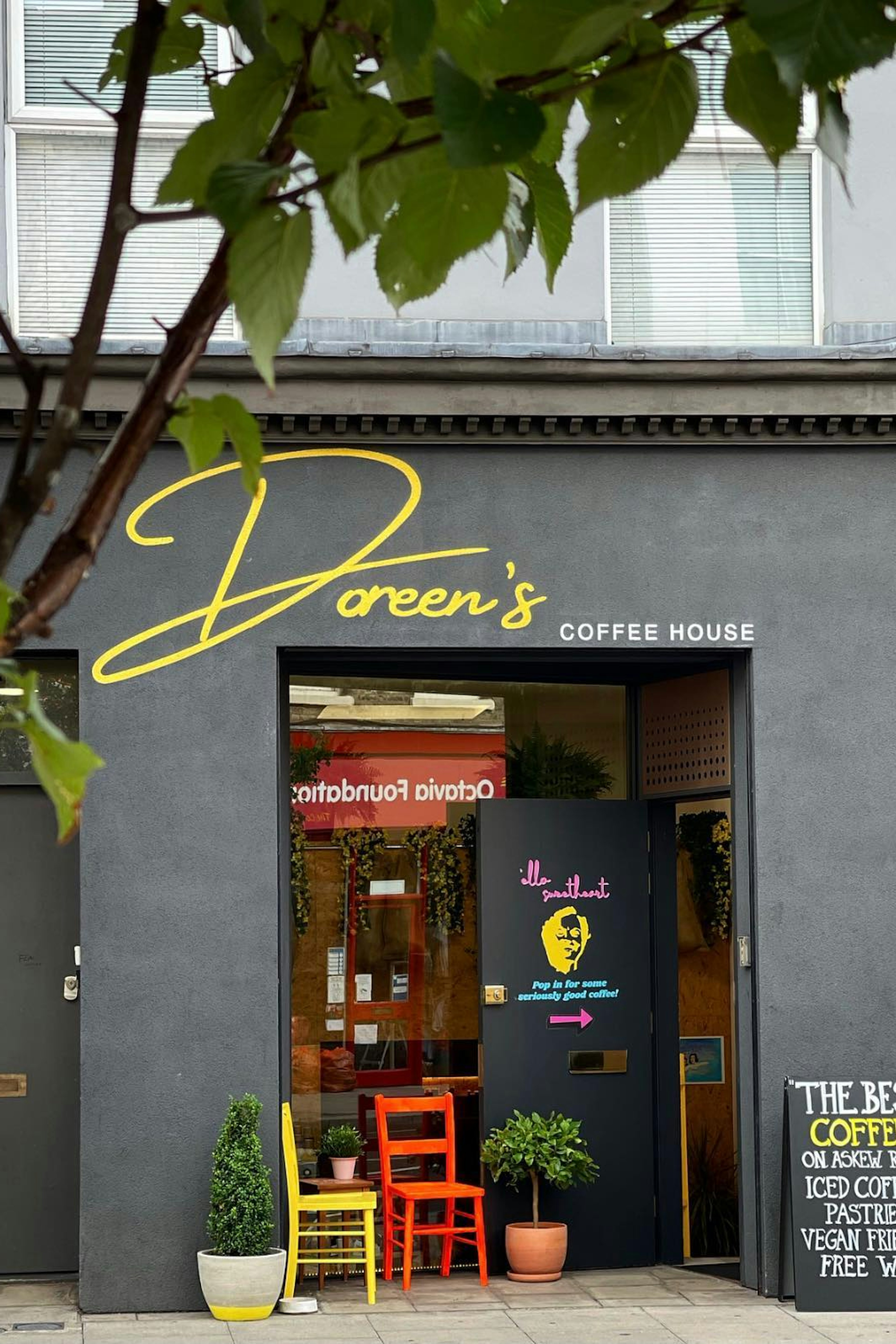 Arts | Doreen's Coffee House