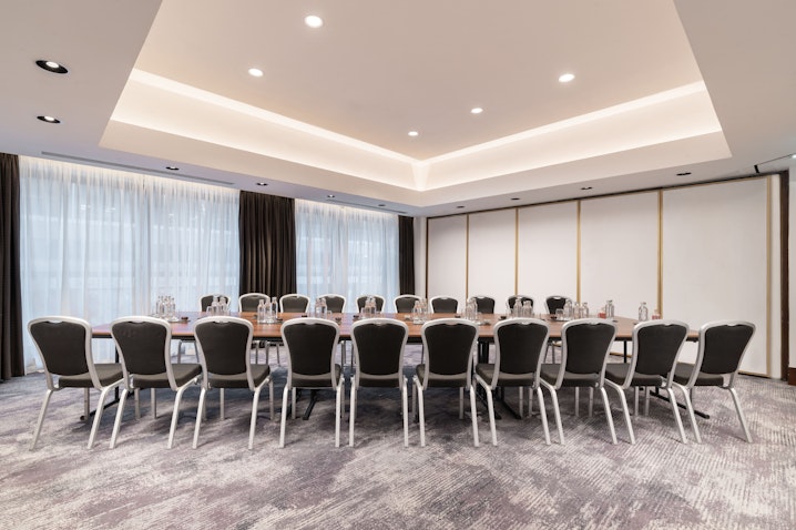 Hilton London Metropole - Mezzanine Meeting Rooms image 1