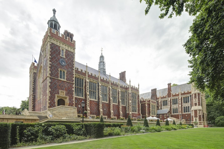 Honourable Society of Lincoln's Inn - Great Hall Terrace image 1