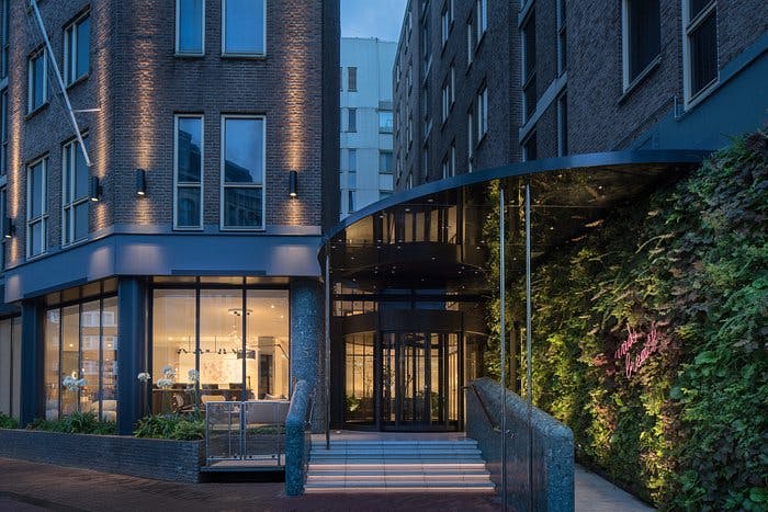 Kimpton De Witt - image 1