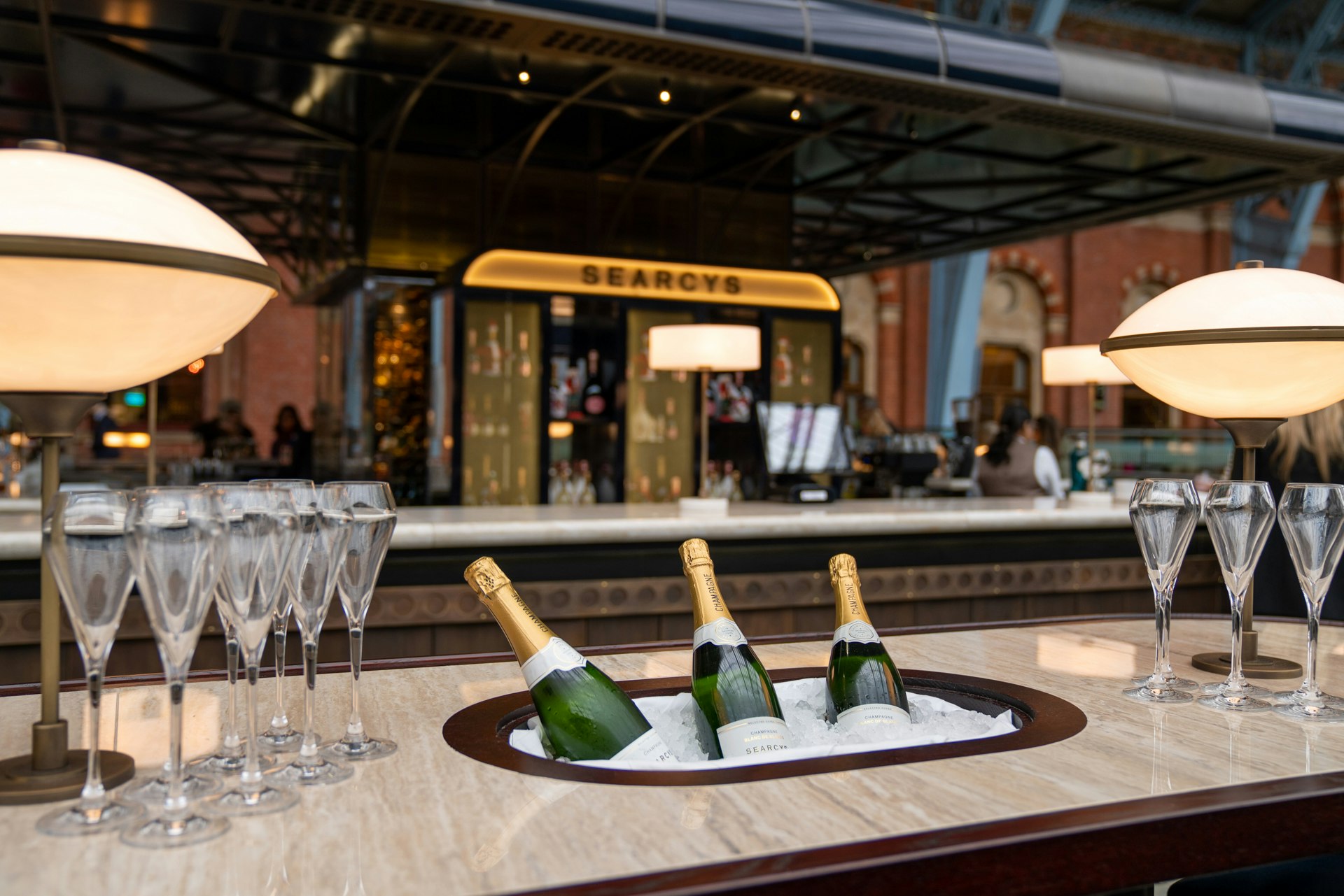 St Pancras Brasserie and Champagne Bar by Searcys  - Weddings image 6