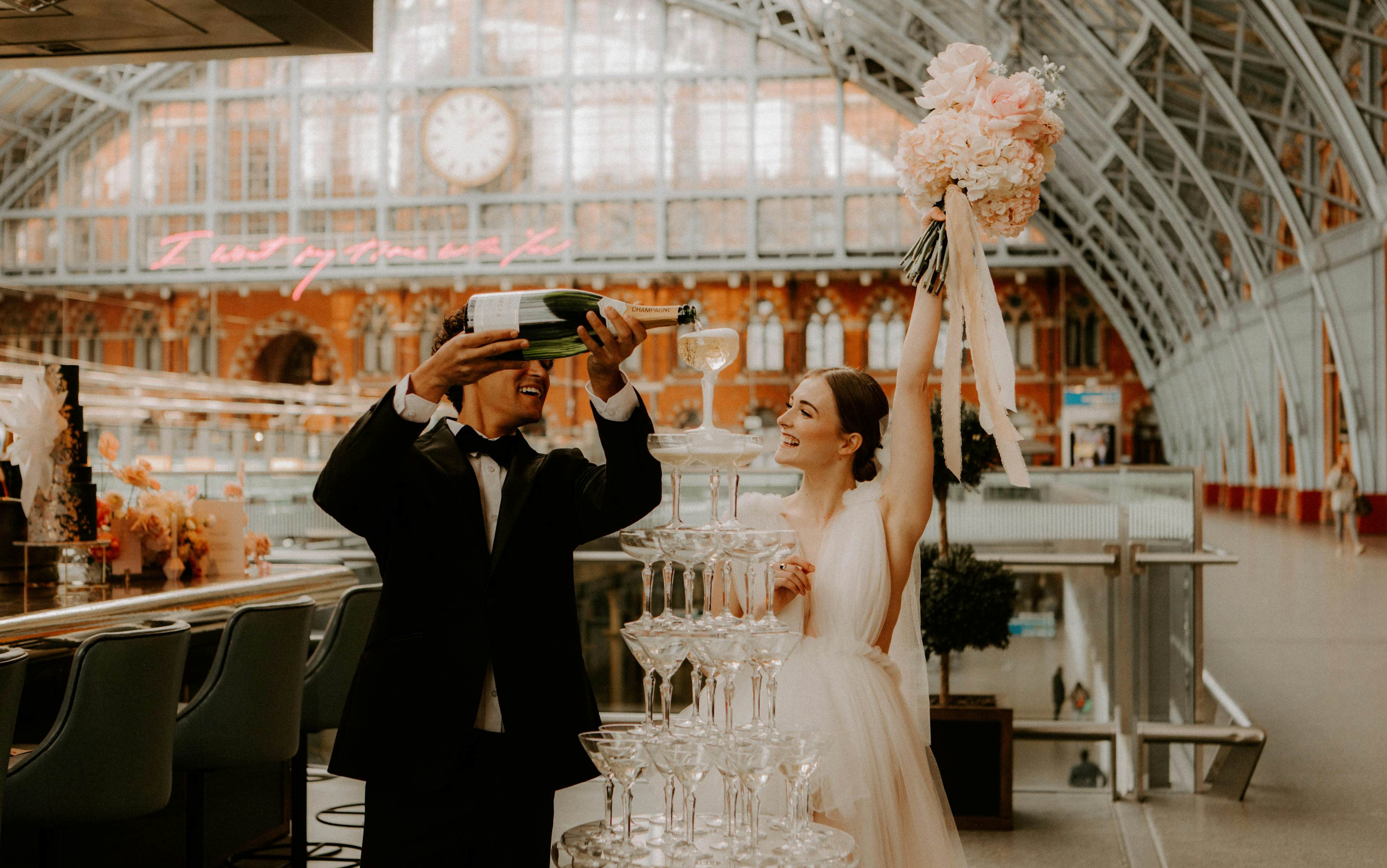 St Pancras Brasserie and Champagne Bar by Searcys  - Weddings image 1