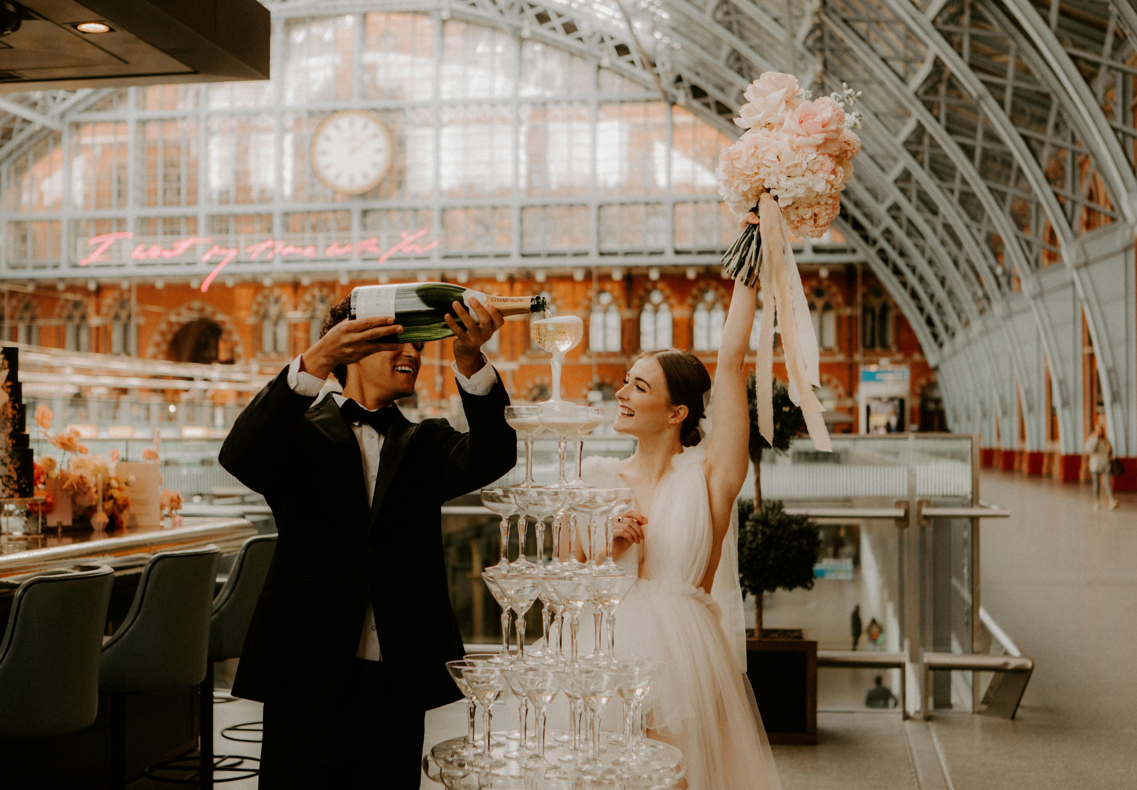 Weddings - St Pancras Brasserie and Champagne Bar by Searcys 