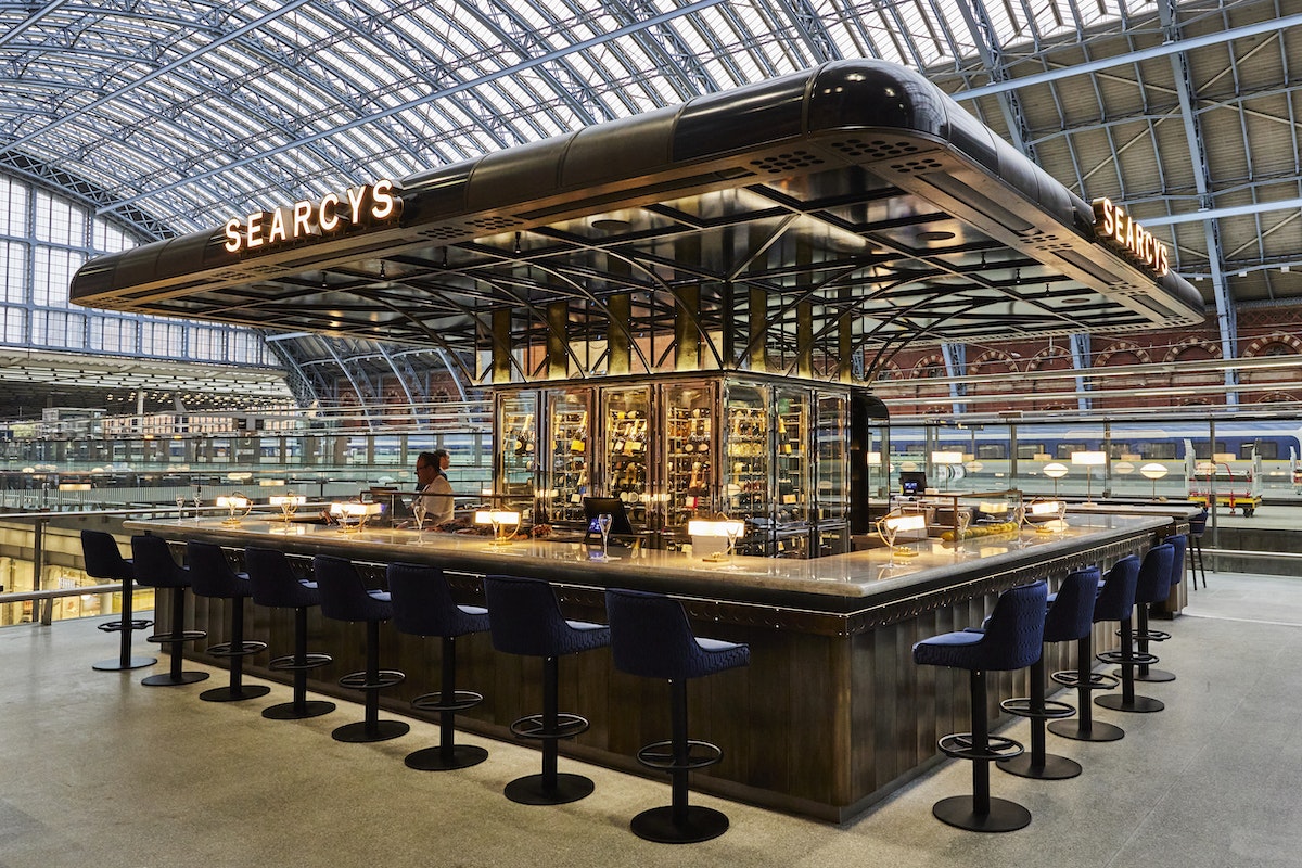 St Pancras Brasserie and Champagne Bar by Searcys  - Weddings image 4