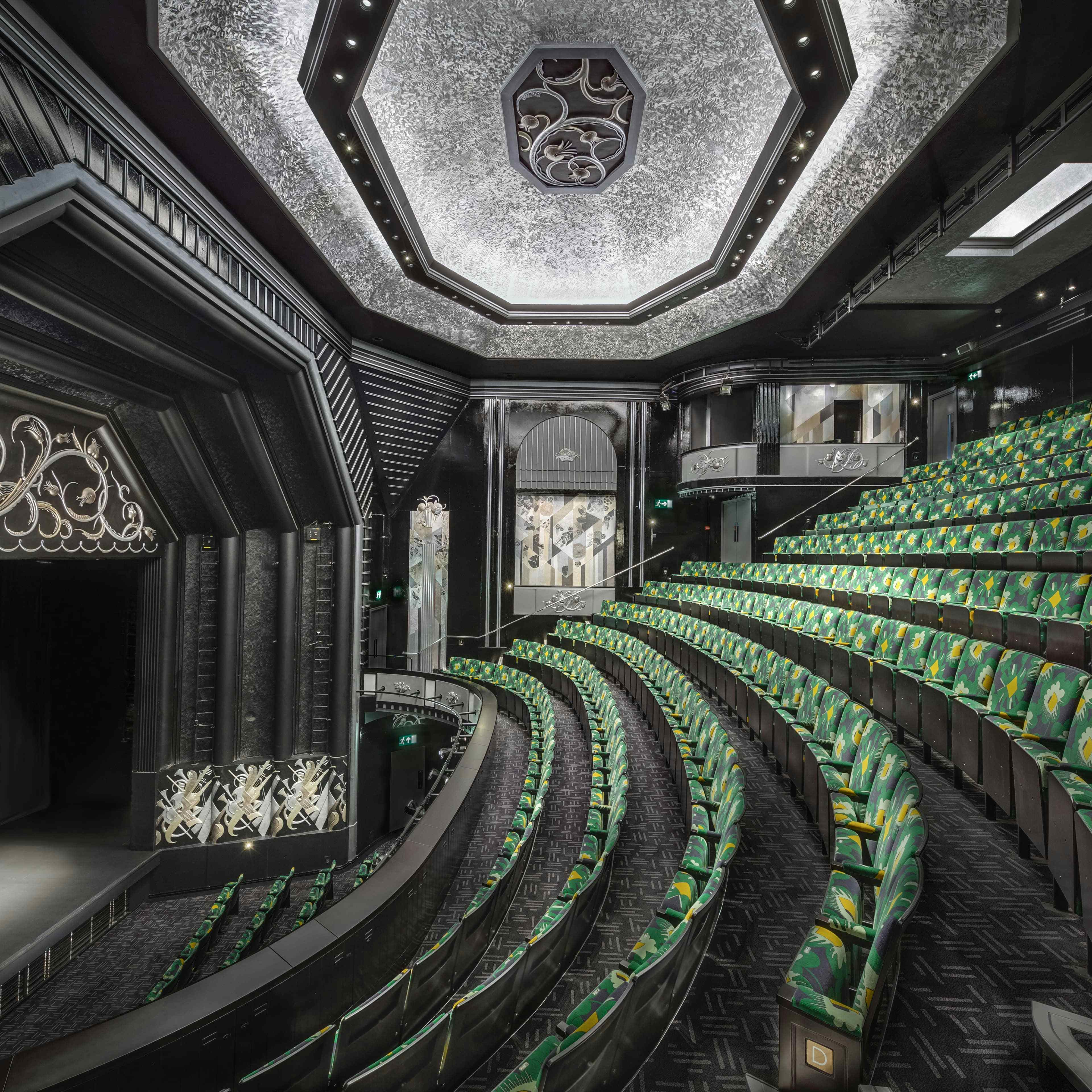 Trafalgar Theatre - Auditorium image 2
