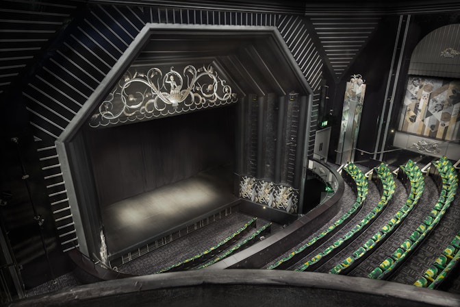 Trafalgar Theatre - Auditorium image 1