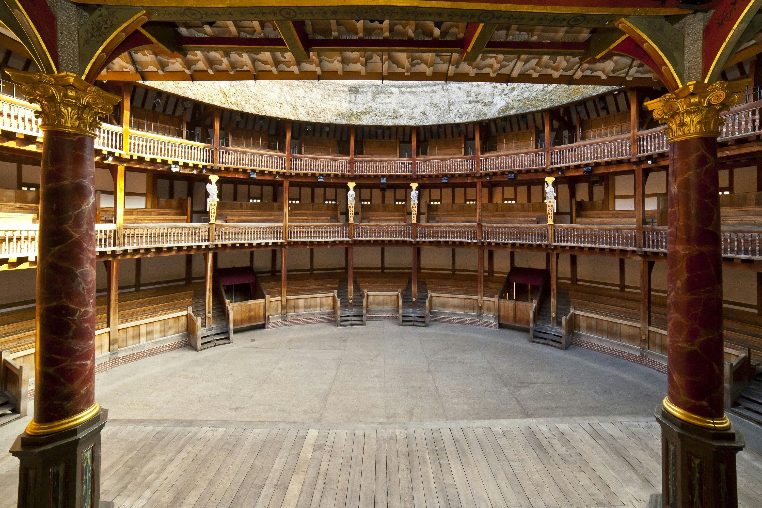 The Shakespeare's Globe - The Globe Theatre image 3