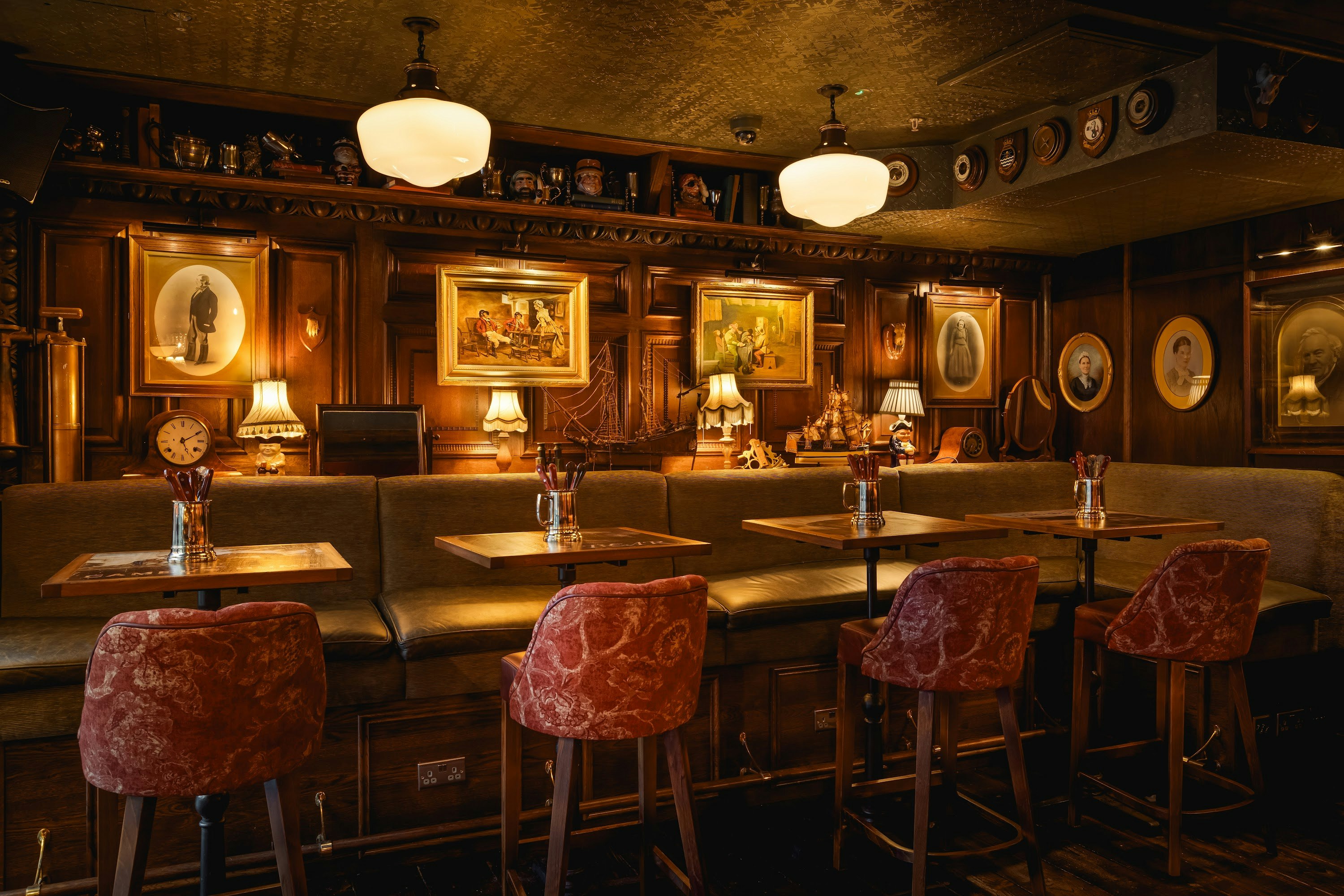 Mr Fogg's City Tavern - Whole Venue image 4