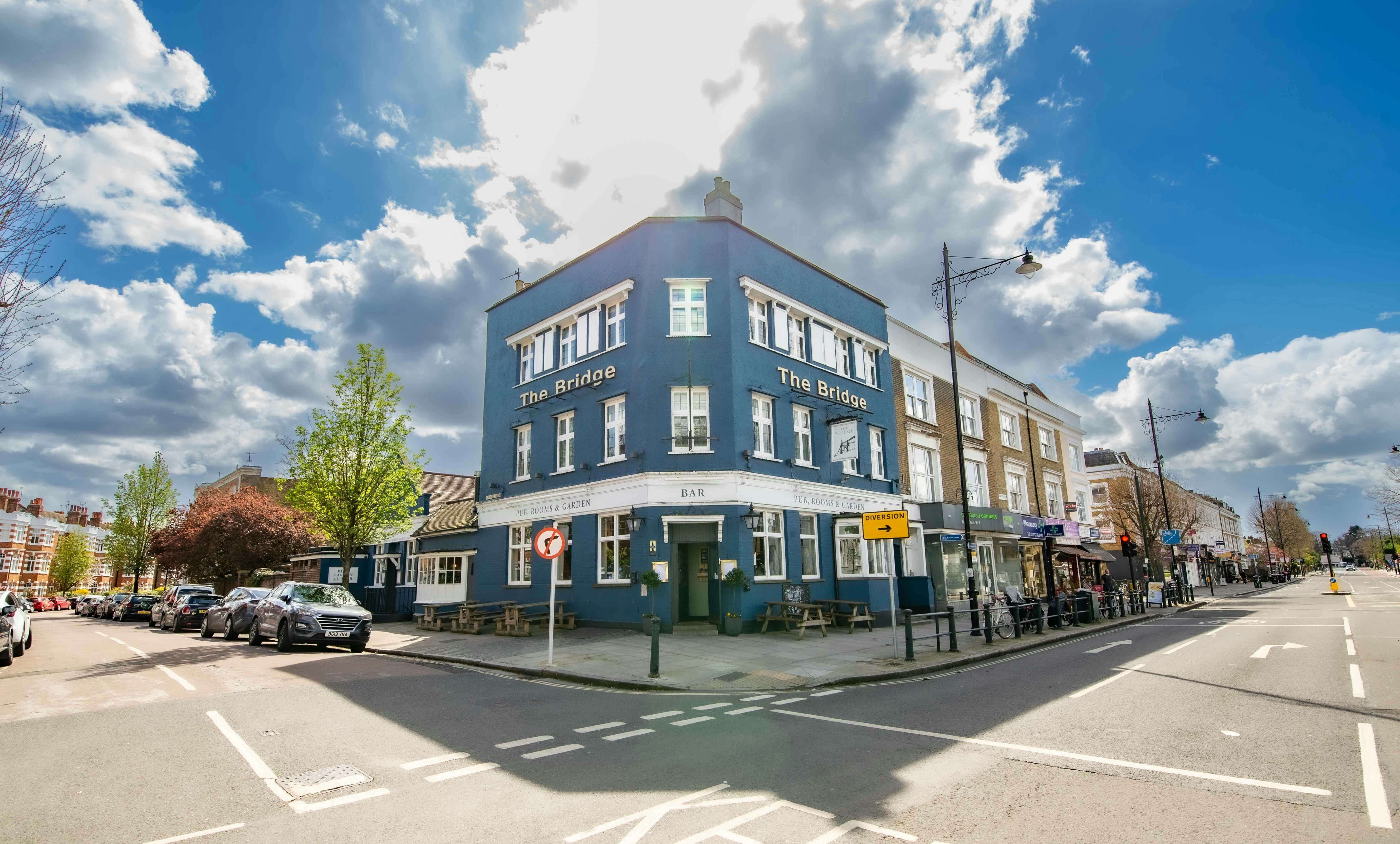 The Bridge in Barnes - image 1